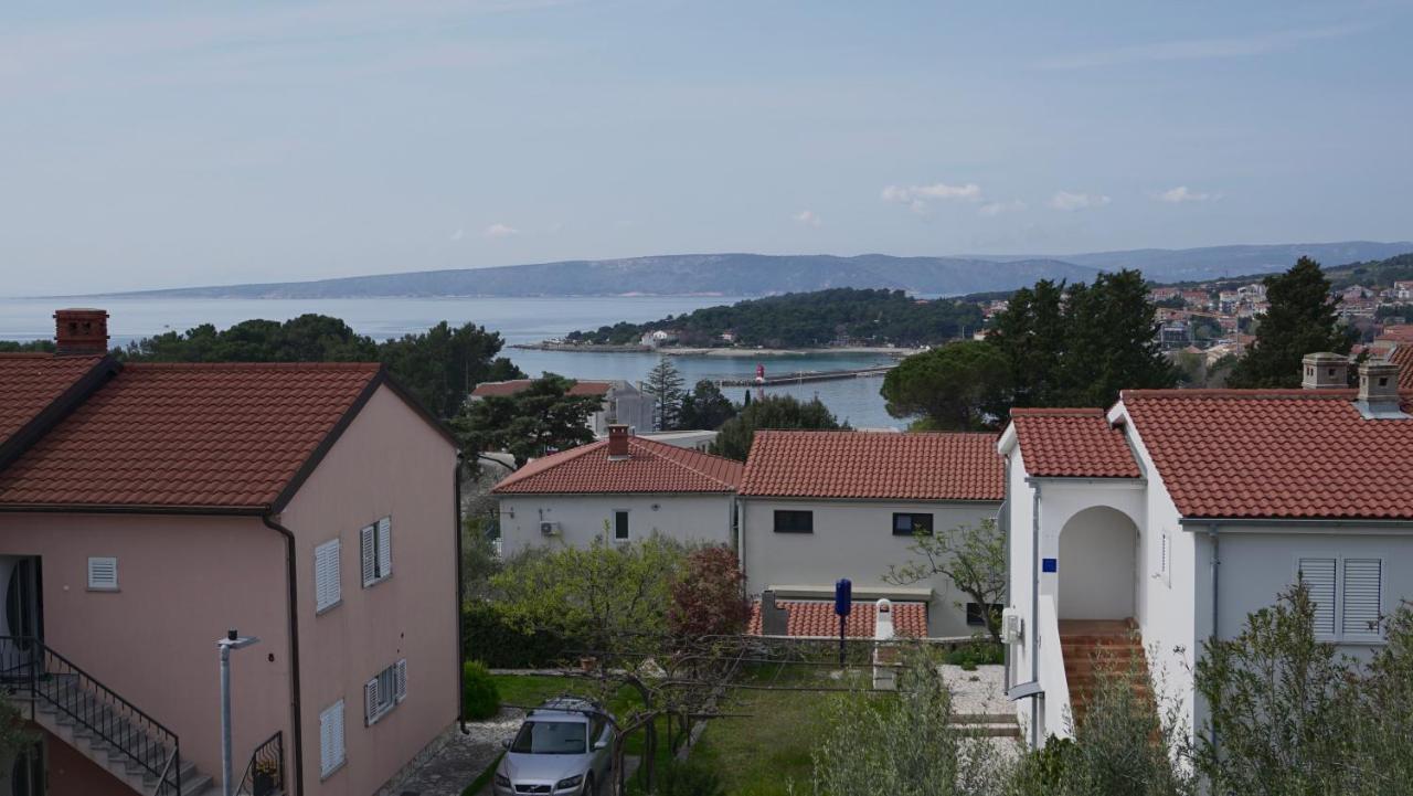 Apartments Bestak Krk Town Luaran gambar