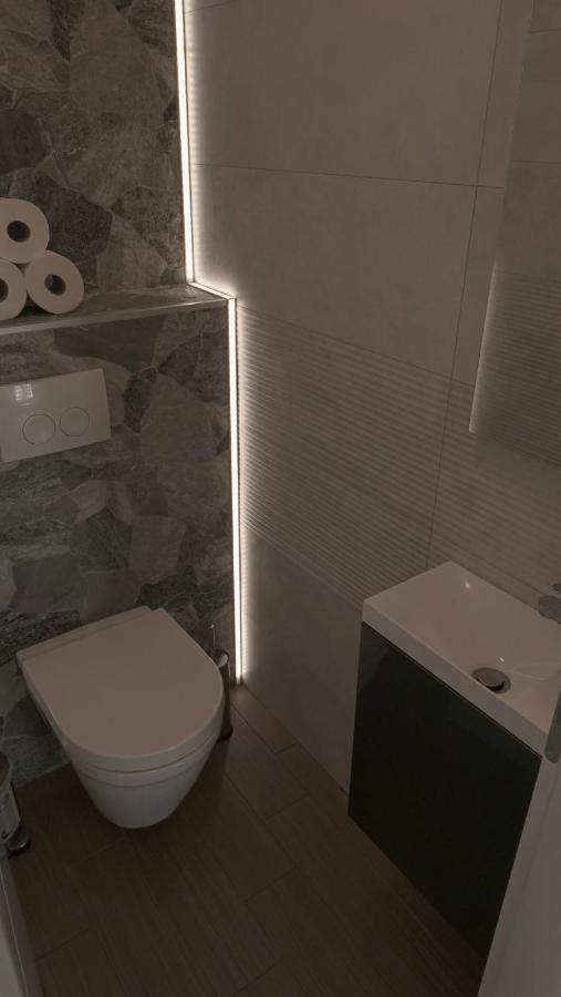 Apartments Bestak Krk Town Luaran gambar