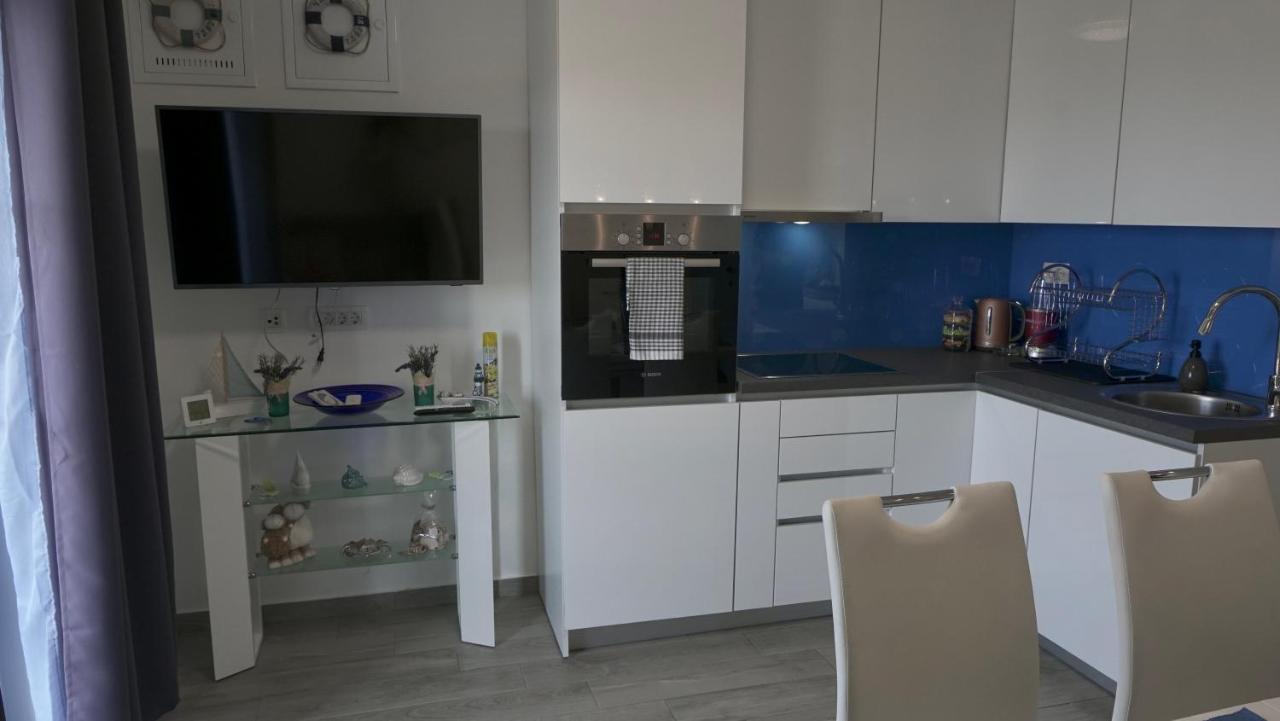 Apartments Bestak Krk Town Luaran gambar